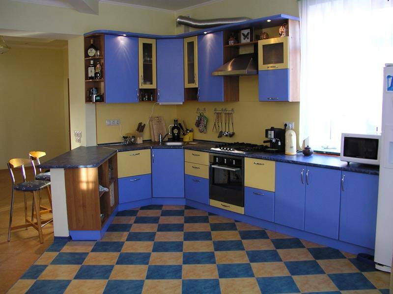угловая кухня в Королёве