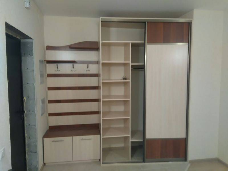 шкаф 5 в прихожую в Королёве