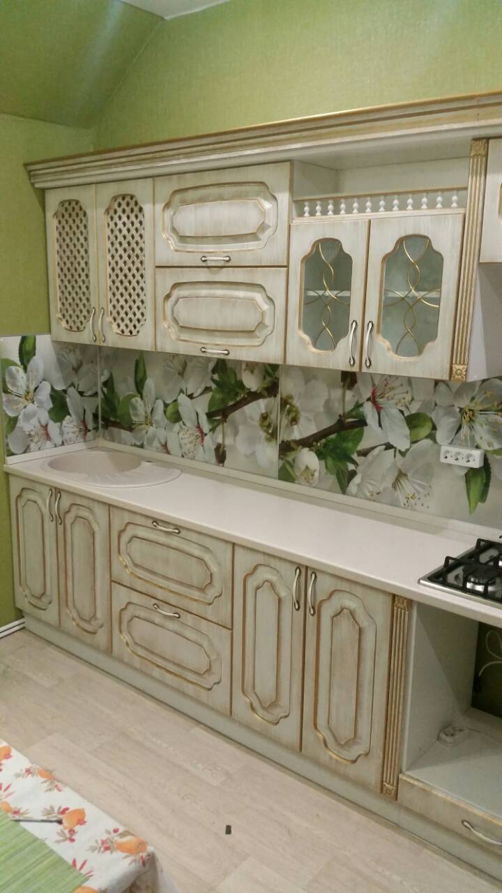 кухонный гарнитур с патиной золото в Королёве