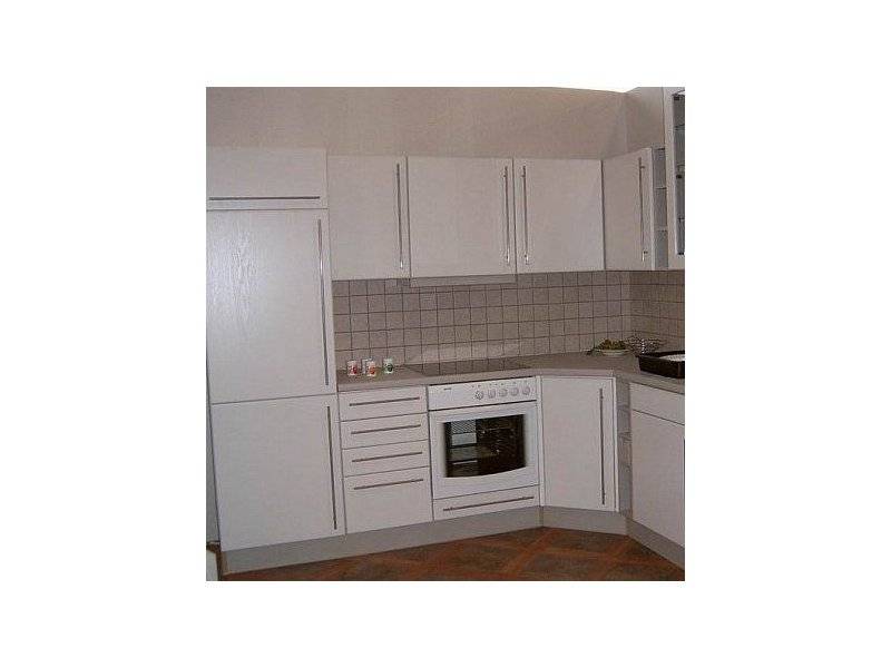 угловая белая кухня в Королёве