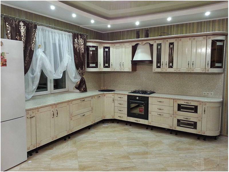 угловая кухня в Королёве
