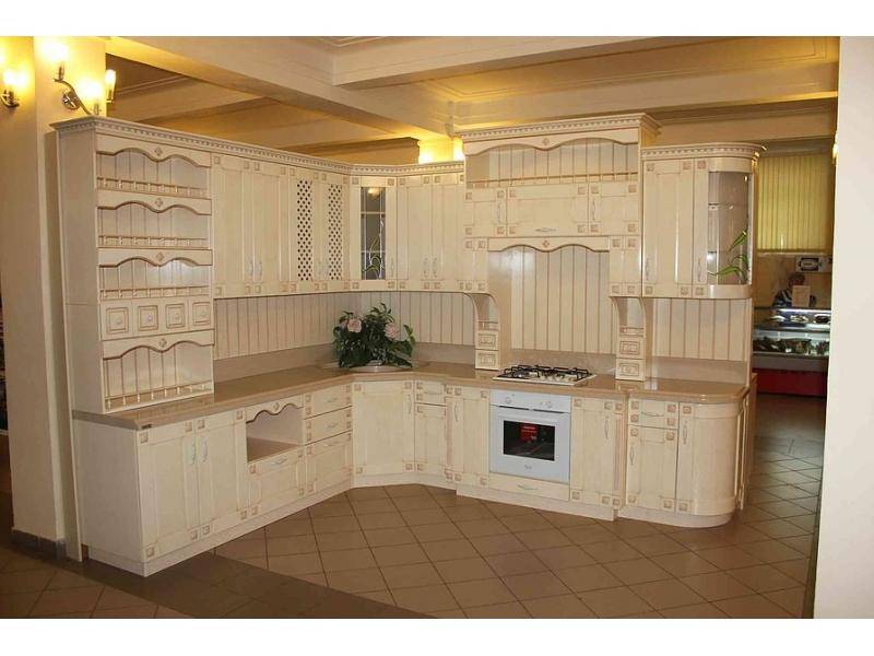угловая кухня модерн с в Королёве