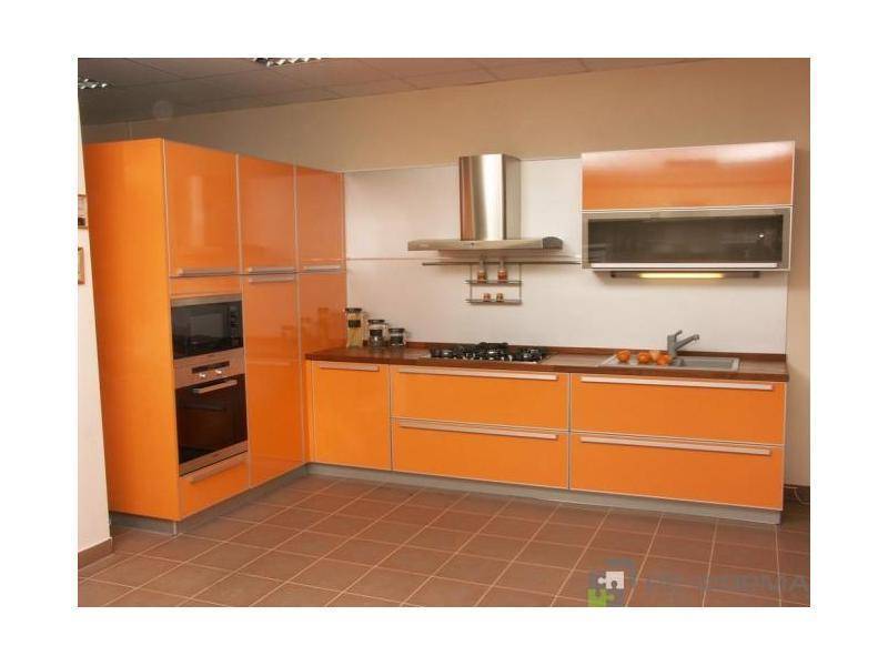 угловая кухня модерн 020 в Королёве