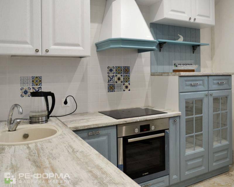 компактная угловая кухня 041 в Королёве