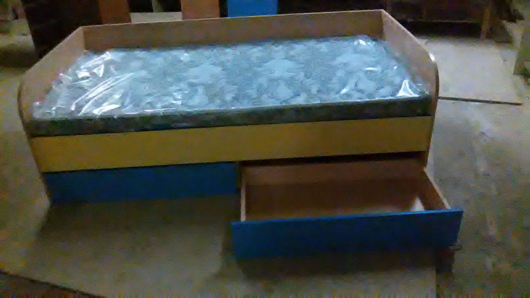 детская кровать с ящиками в Королёве
