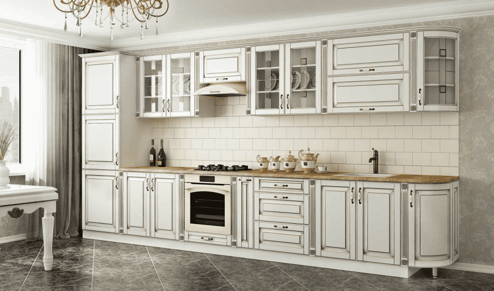 светлая кухня в классическом стиле ампир в Королёве