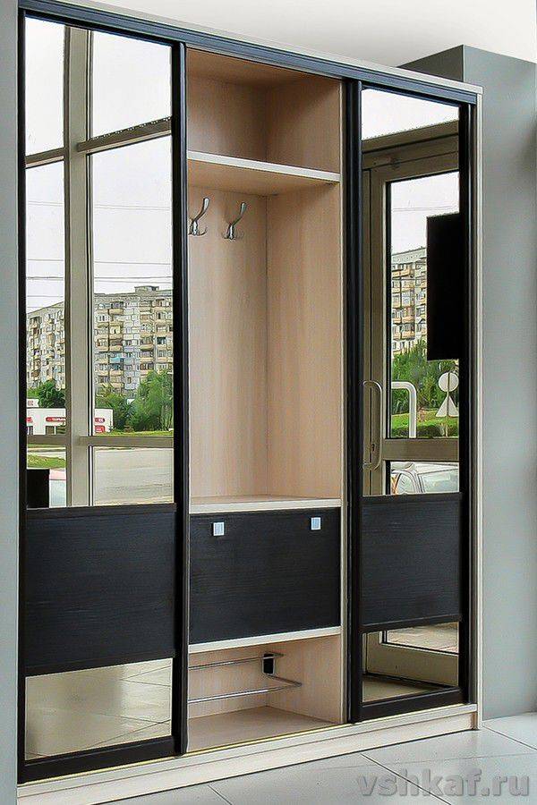 компактная прихожая в Королёве
