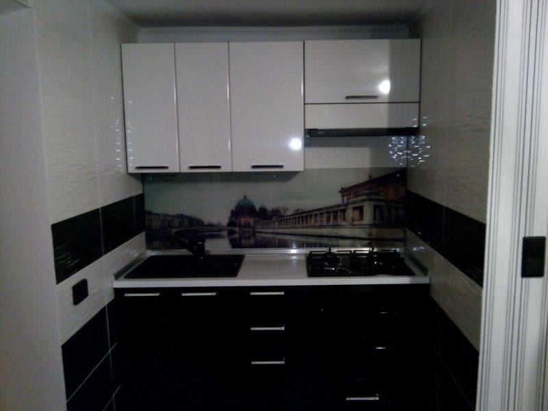 компактная прямая кухня в Королёве