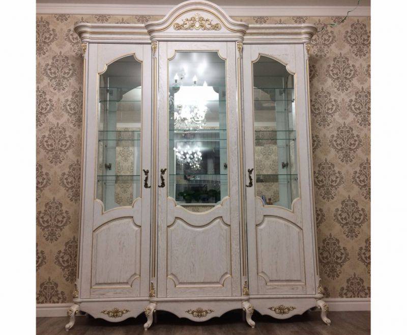 шкаф витрина верона в Королёве