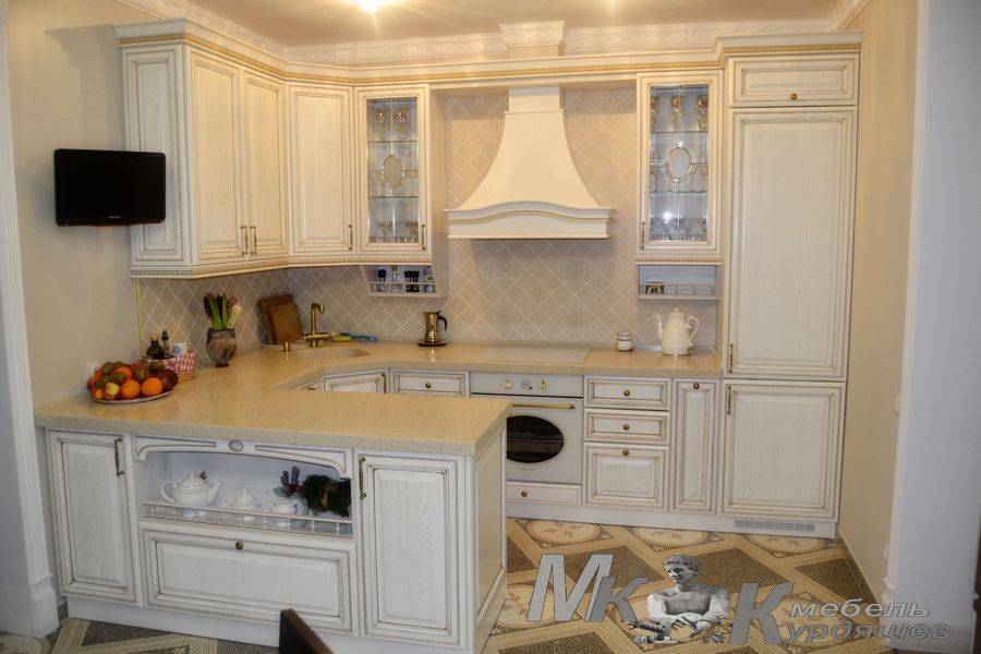 кухня на заказ из массива ясеня в Королёве