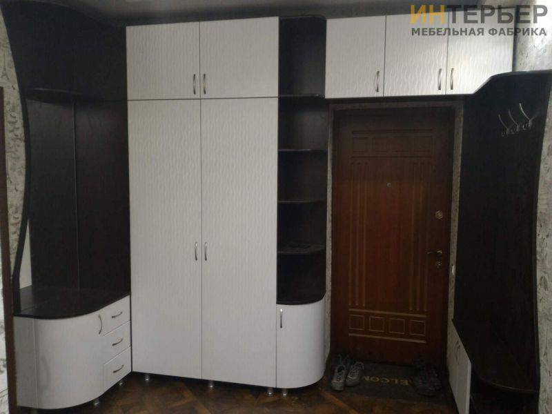 угловая прихожая в Королёве
