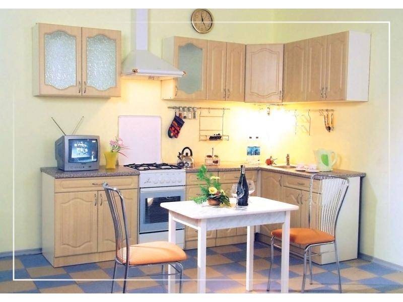 кухонный гарнитур угловой клен в Королёве