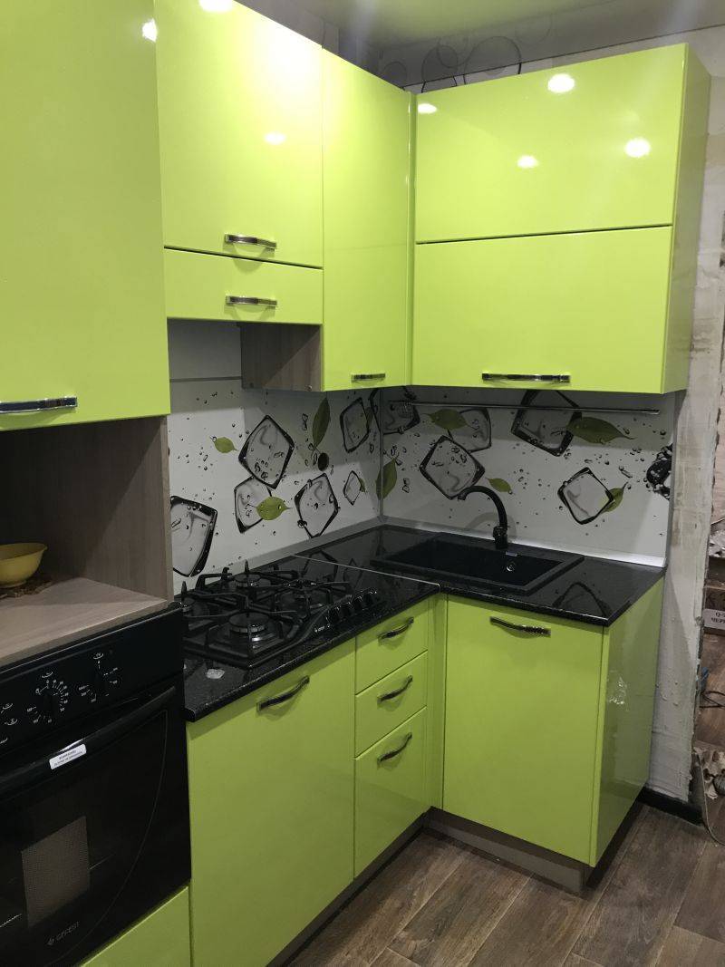 угловая кухня в Королёве