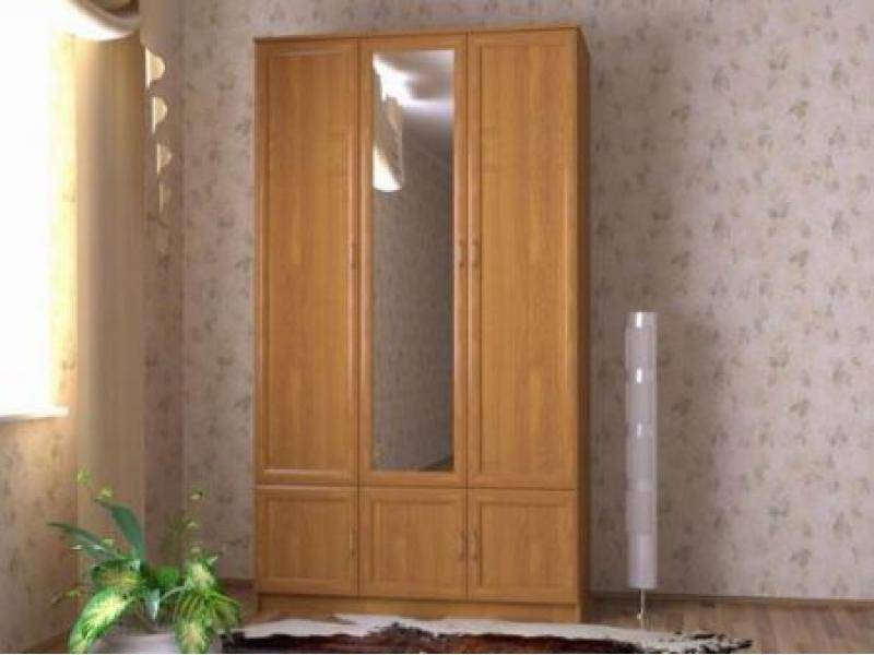 шкаф трехстворчатый в Королёве