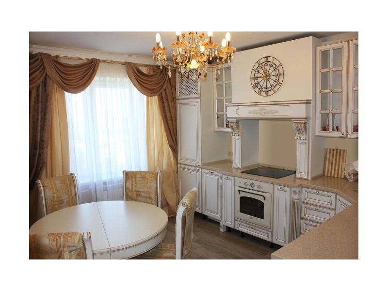 кухня из массива людовик в Королёве