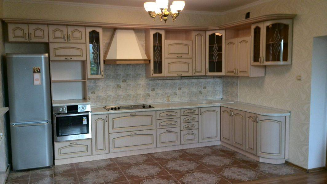 кухня мдф пленка с патинированием в Королёве