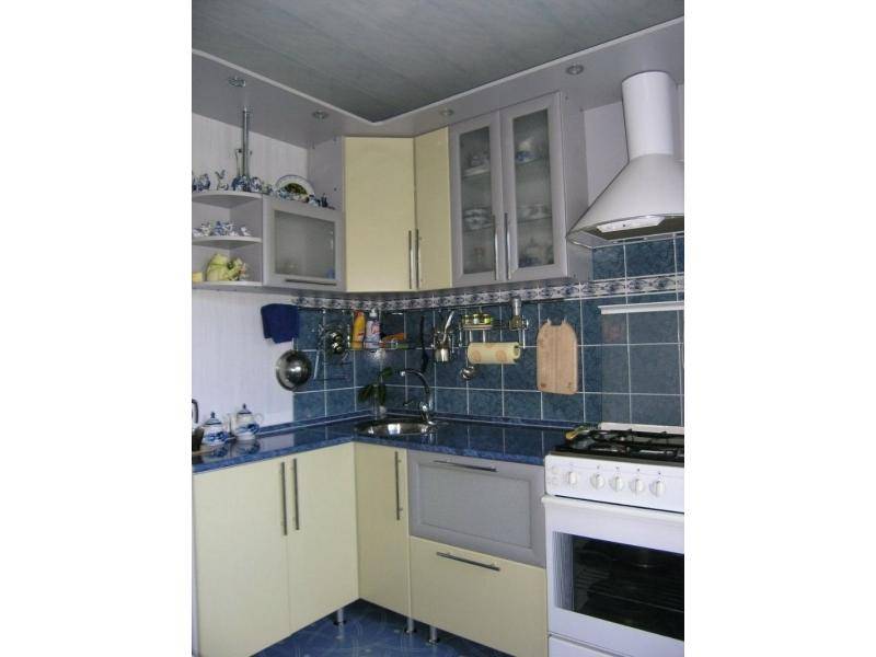 кухня угловая бежевая в Королёве